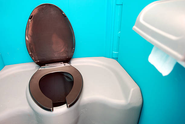 Porta potty delivery and setup in Ponder, TX